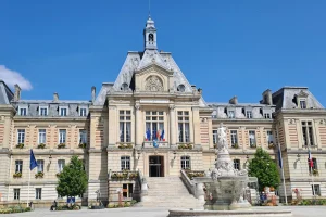 Place à l'Hôtel de Ville